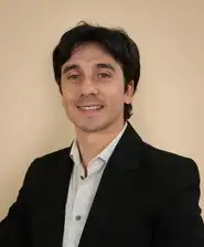 Dr. Adriano Hug